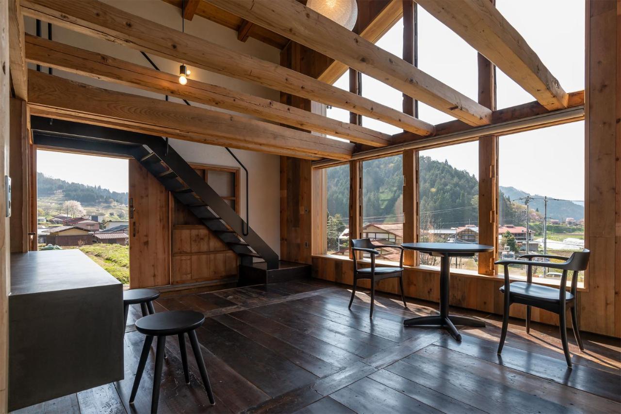 Haku 100-Year-Old Quaint Japanese Style Villa Такаяма Екстериор снимка