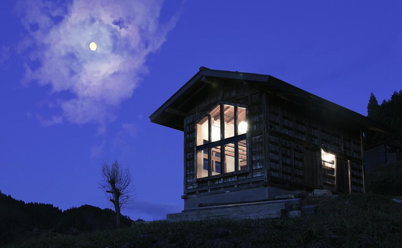 Haku 100-Year-Old Quaint Japanese Style Villa Такаяма Екстериор снимка